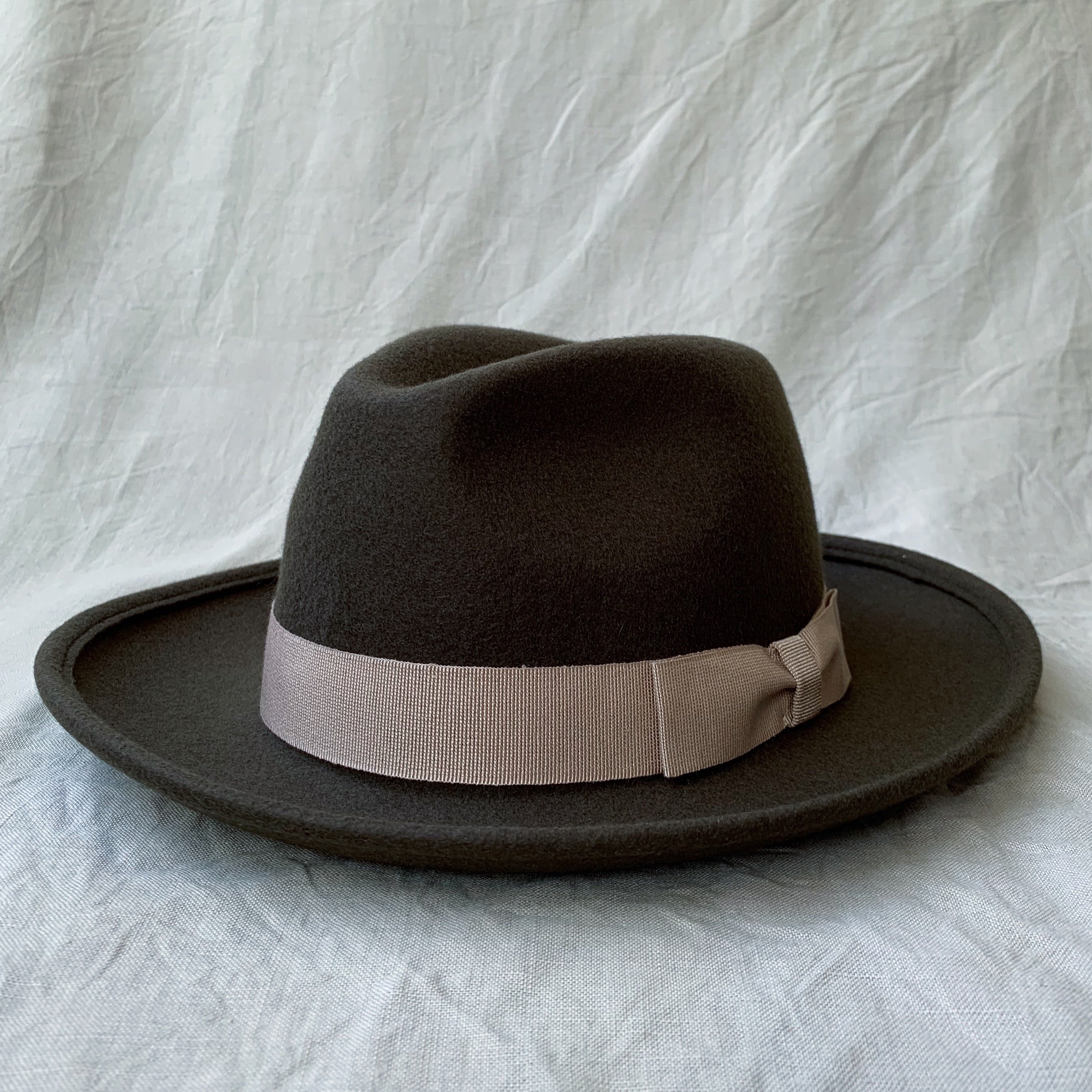 New Milan | Military Green/Beige