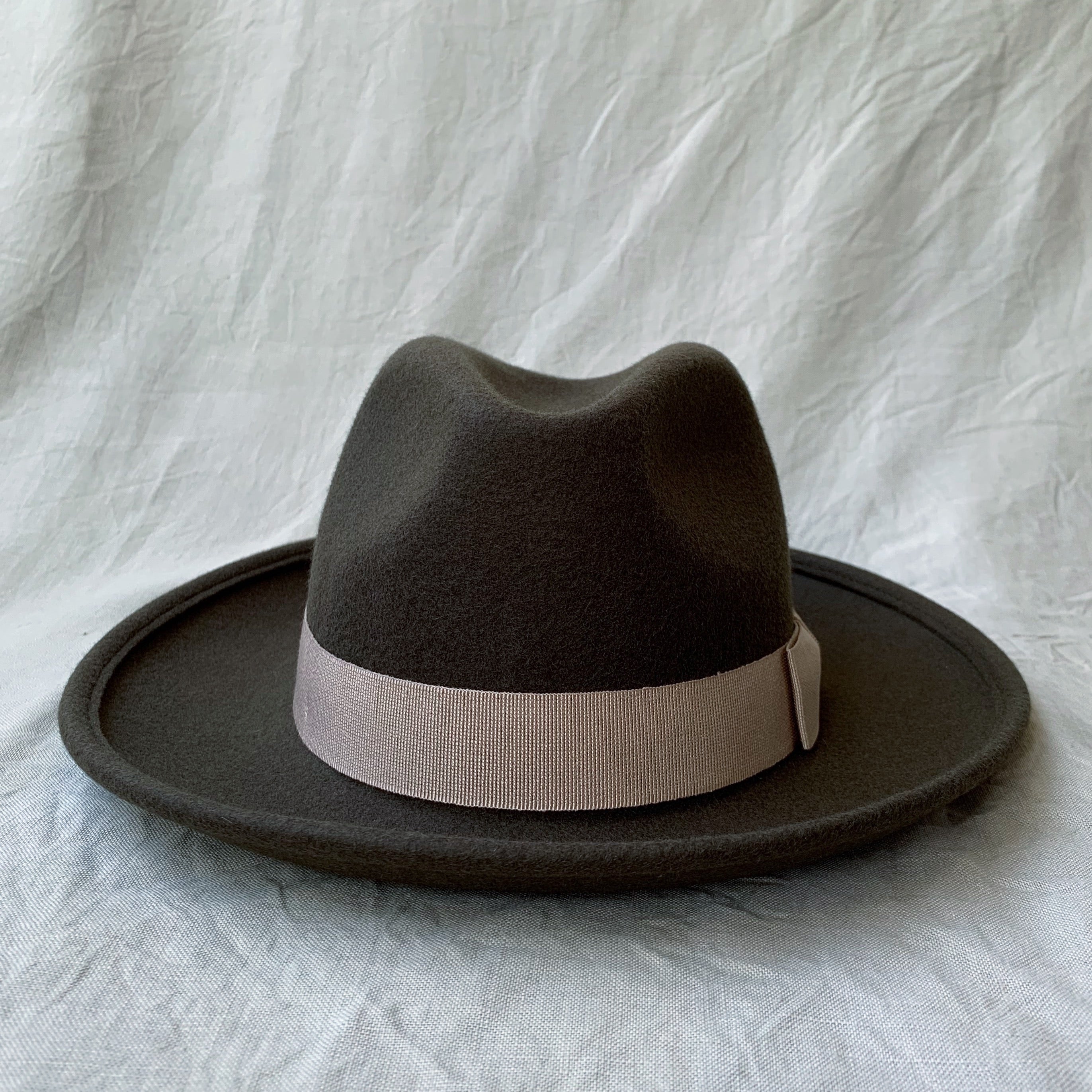 New Milan | Military Green/Beige