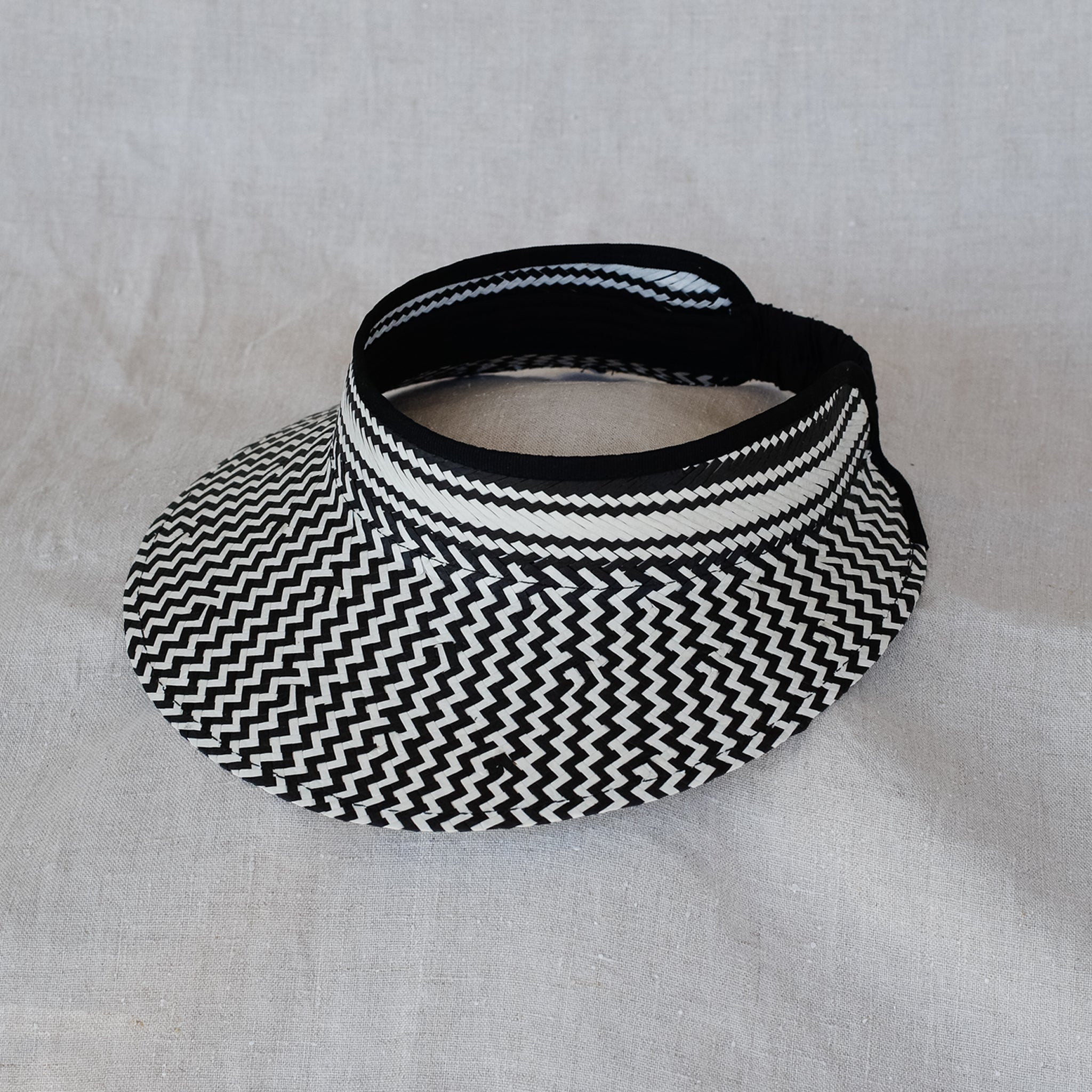 Vienna Visor | Black/white